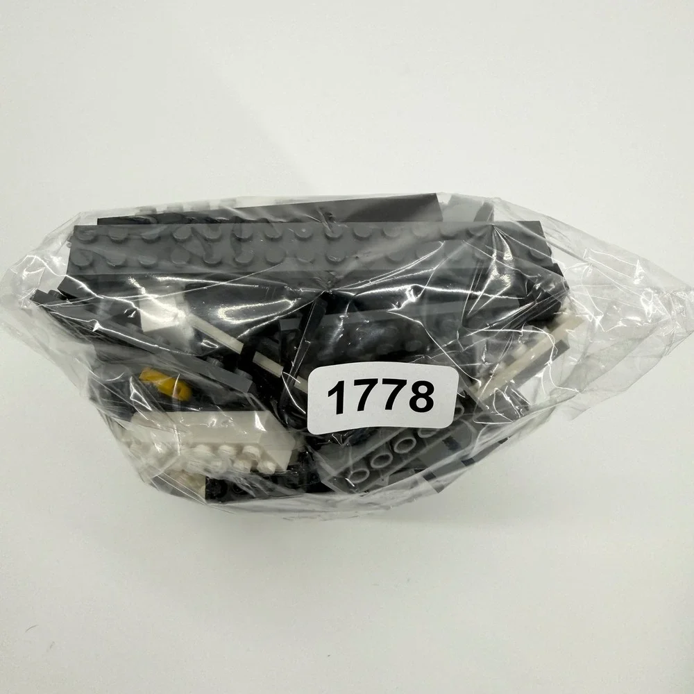 Lego Bulk Lot Color Sorted Gray White Black Mix 1‎ Pound Pieces Parts Bricks